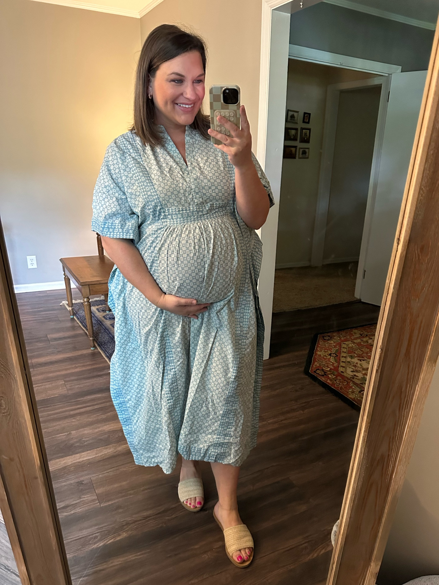 Coming home dress 
Maternity dress
Pregnancy dress
Bump friendly 
Society social 

#LTKmidsize #LTKfindsunder100 #LTKbump