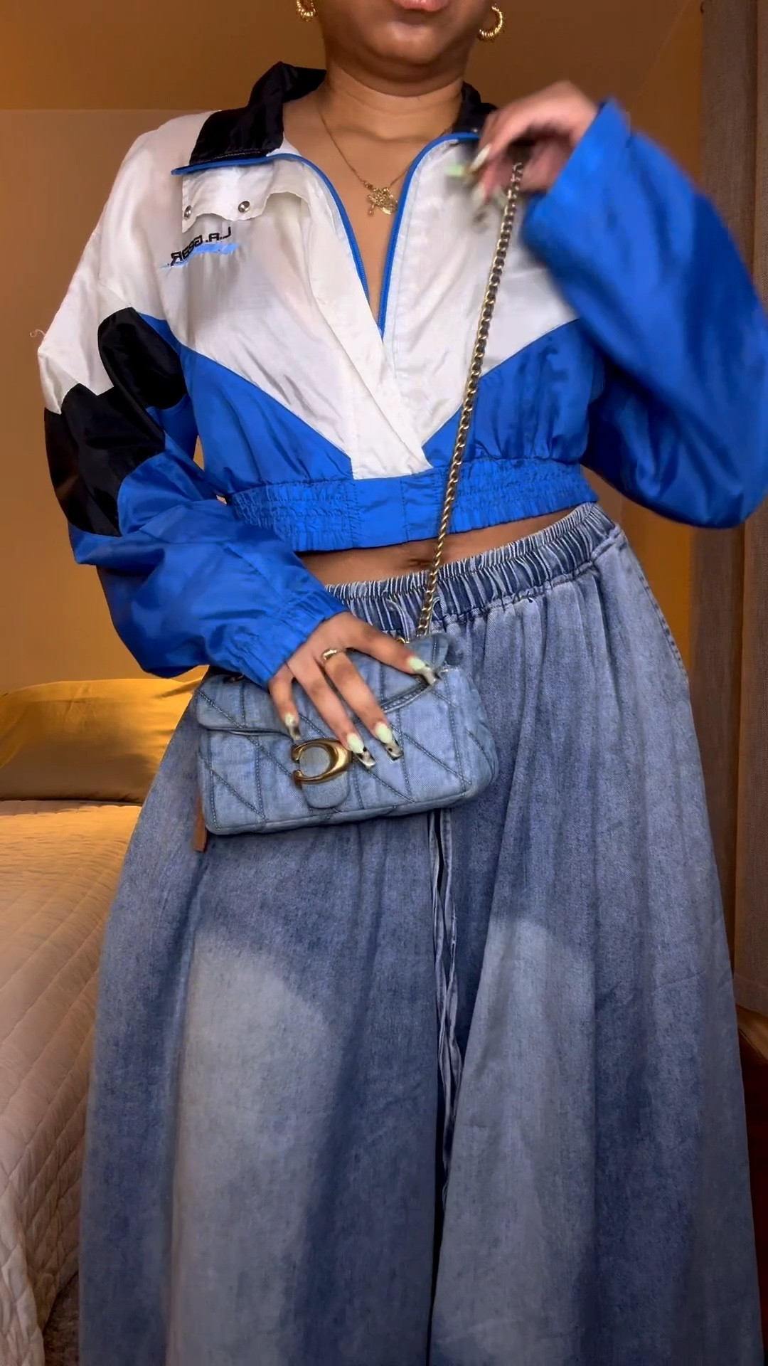 I had a long day styling a client and ofc my default was comfy & cute 💙 I’m really loving this blue on denim combo 

Height: 5’ 1”
Weight: 145

Jacket: S
Pants: L

#LTKMidsize #LTKPetite #LTKootd