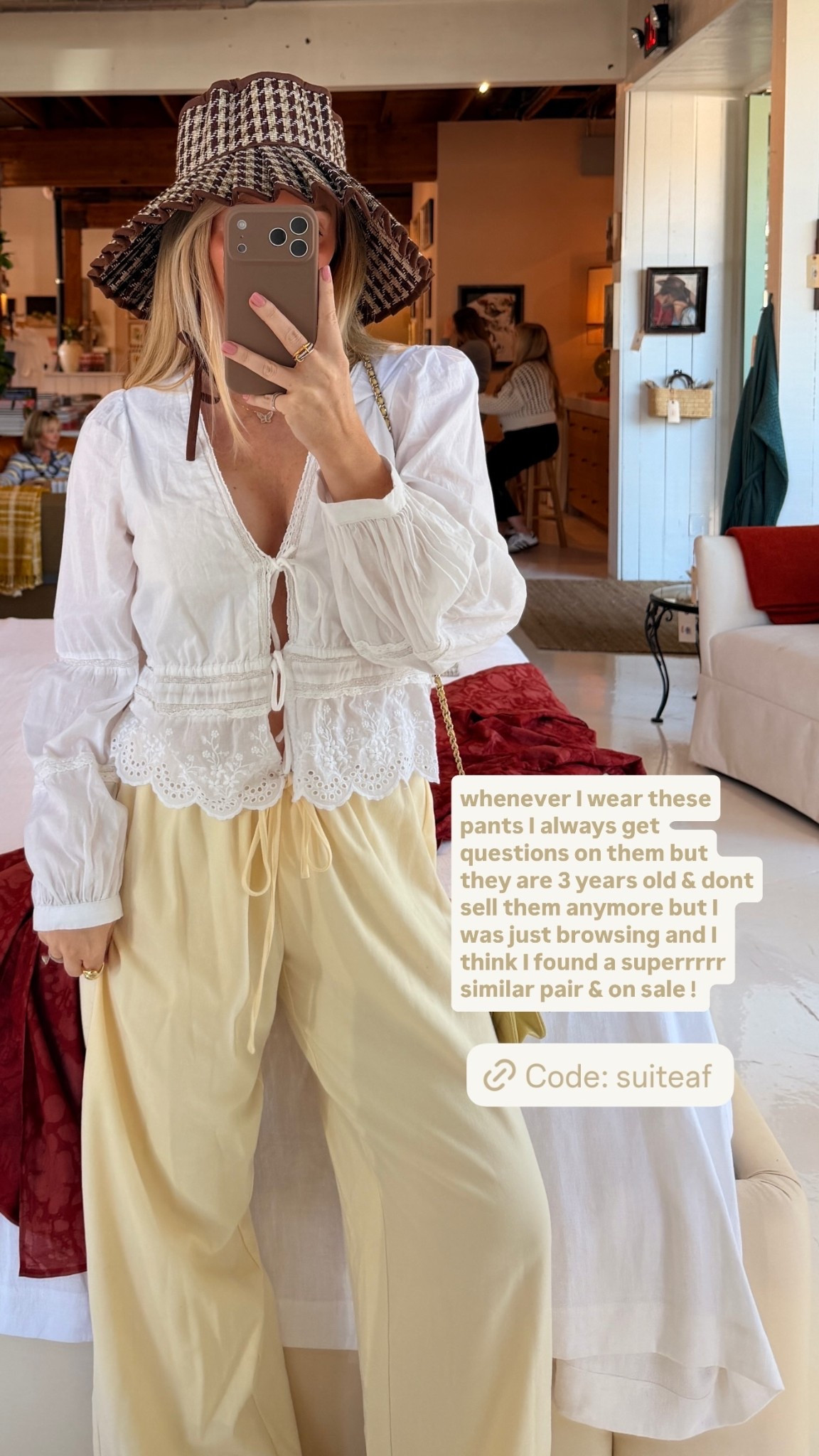 whenever I wear these pants I always get questions on them but they are 3 years old & dont sell them anymore but I was just browsing and I think I found a superrrrr similar pair & on sale !  @abercrombie