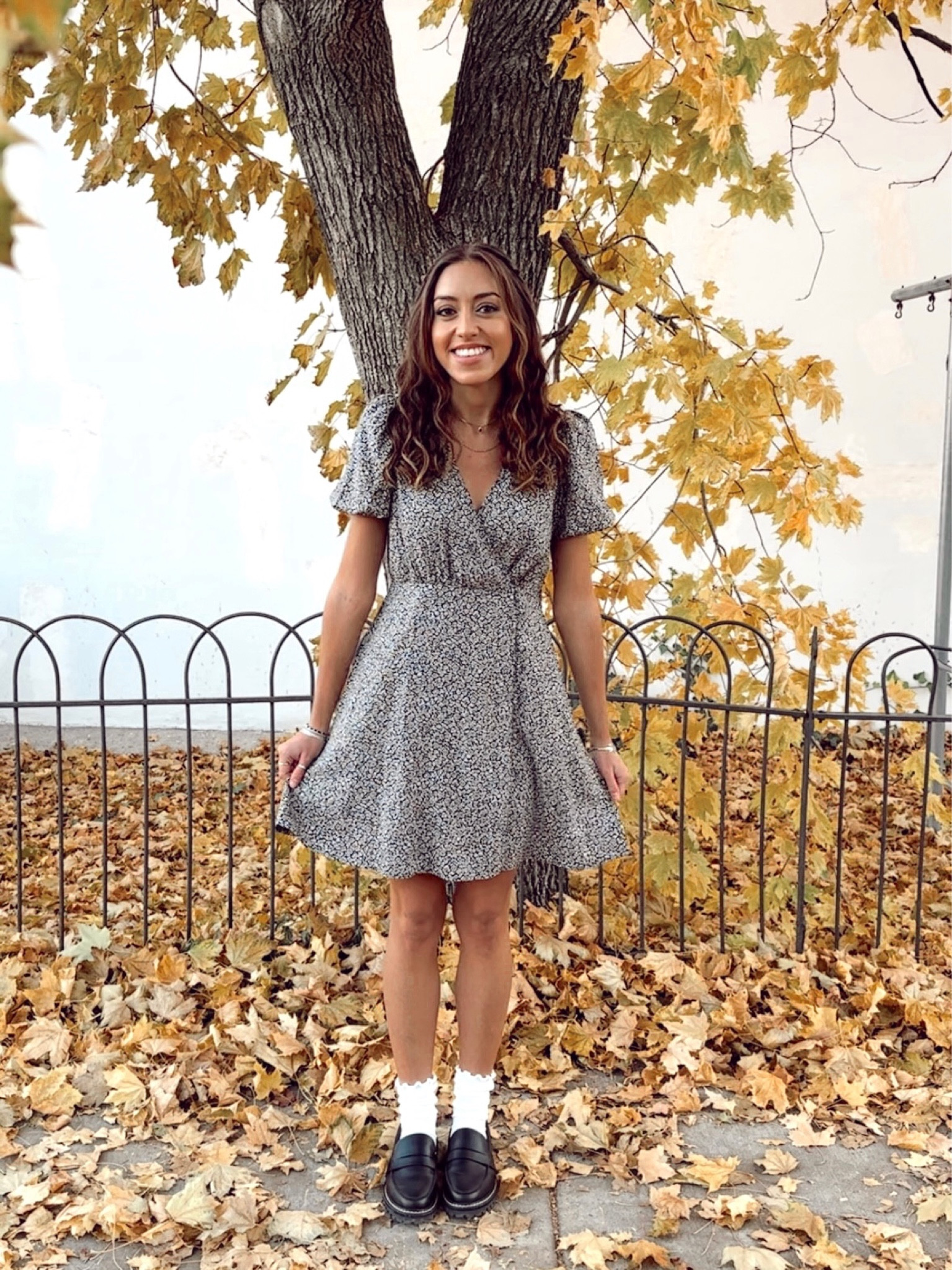 Simple but adorable Madewell dress!
Wearing size 00 in dress, 6.5 in loafers (size down half a size), socks are from Amazon

#falloutfit #fallstyle #loafers #shopbohme

#LTKFind #LTKU #LTKSeasonal