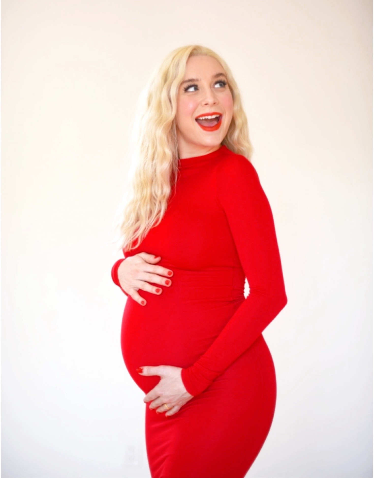 The perfect pregnancy announcement dress…even though I bought it pre-pregnancy! 

#LTKbump #LTKstyletip