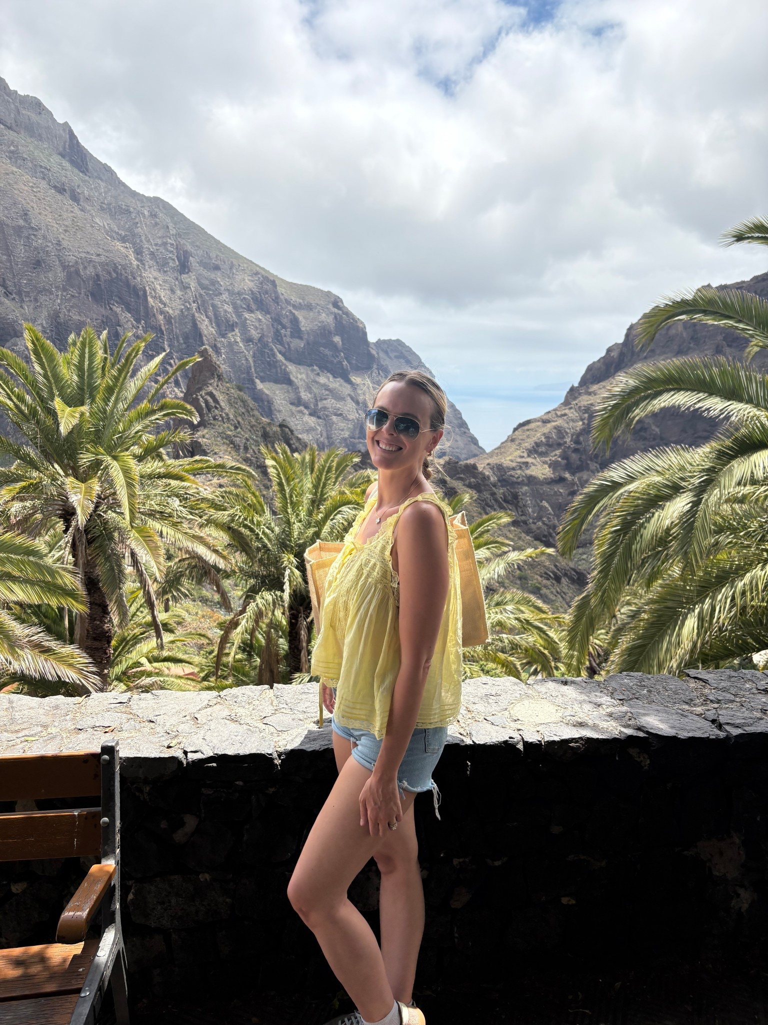 My fave summer top! Wearing a medium and it’s TTS. Perfect for all sizes 

#LTKsummer #LTKAroundTheWorld #LTKeurope