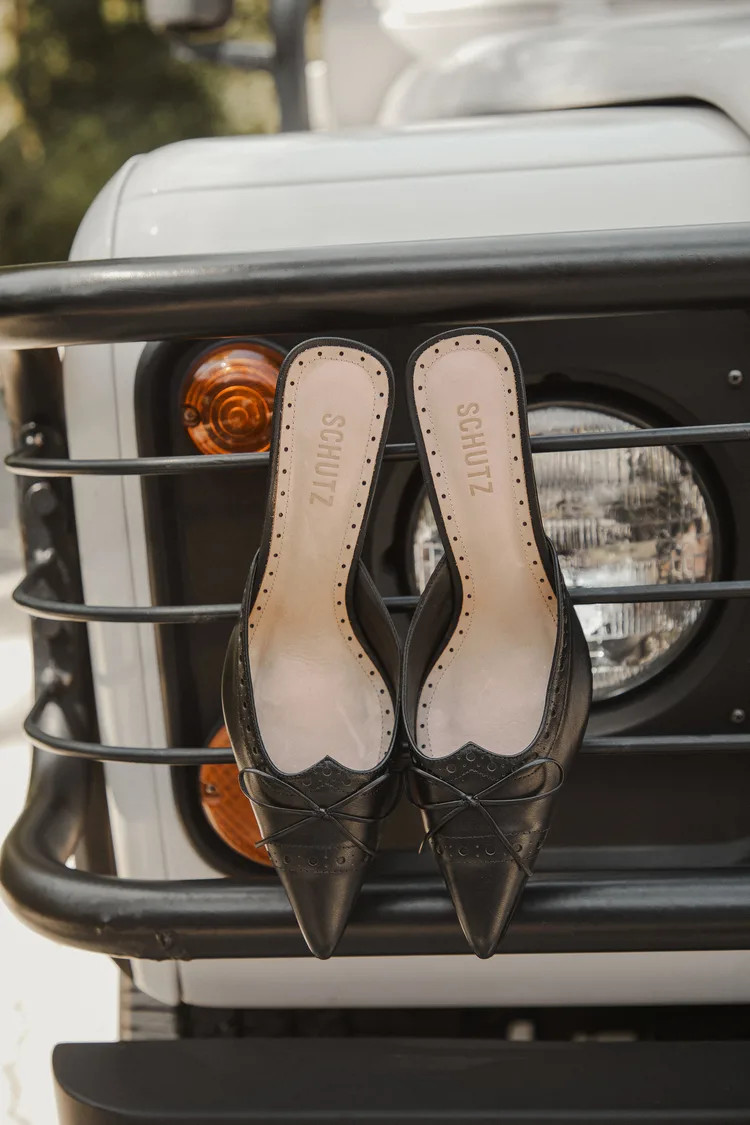 Minny Black Nappa Leather Bow Pointed-Toe Mule Pumps | Lulus