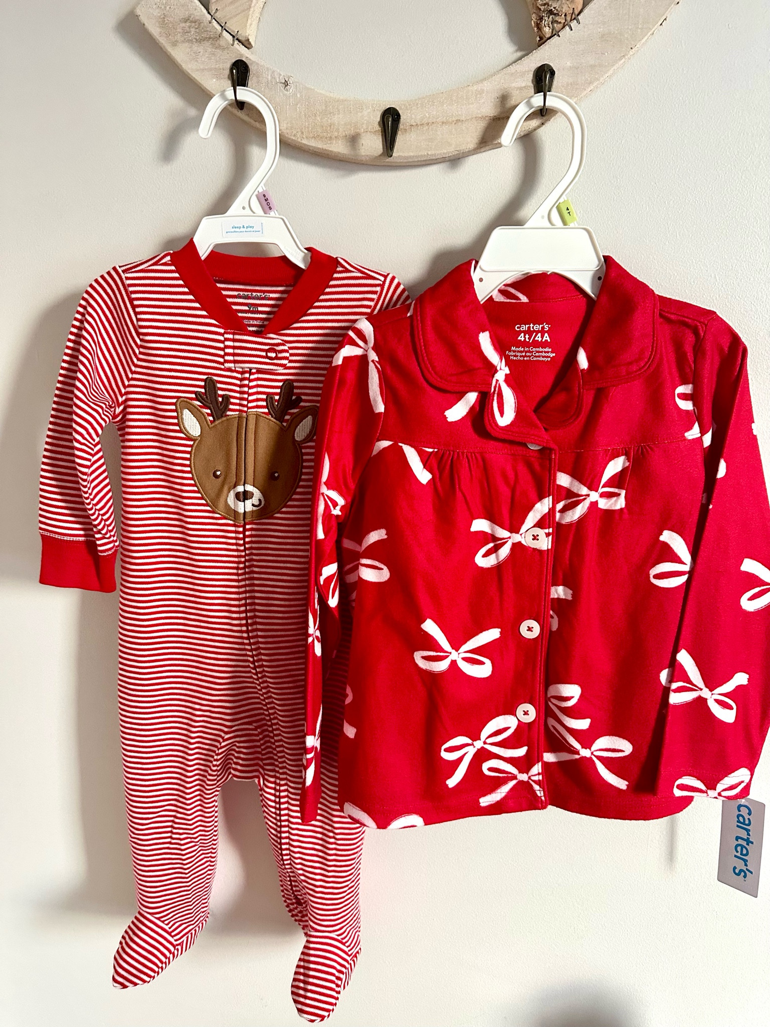 Carter’s Christmas pyjamas are 70% off right now! RUN!!

#LTKsale #LTKkids #LTKfamily