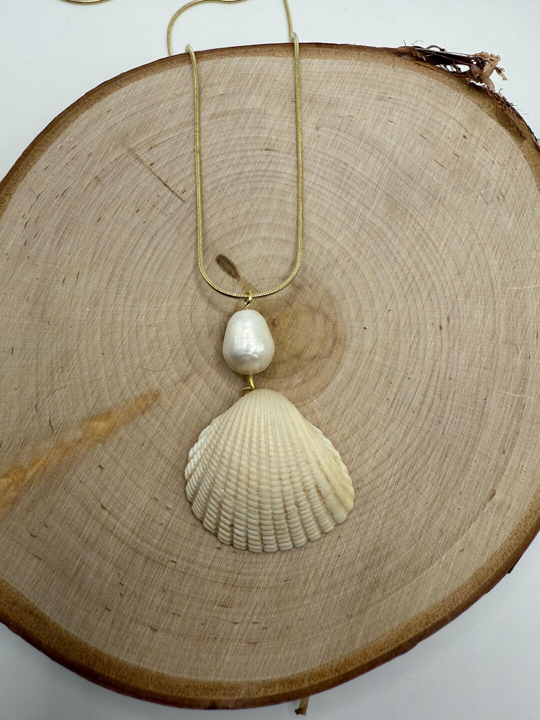 Shell X Pearl Necklace - Etsy UK | Etsy (US)