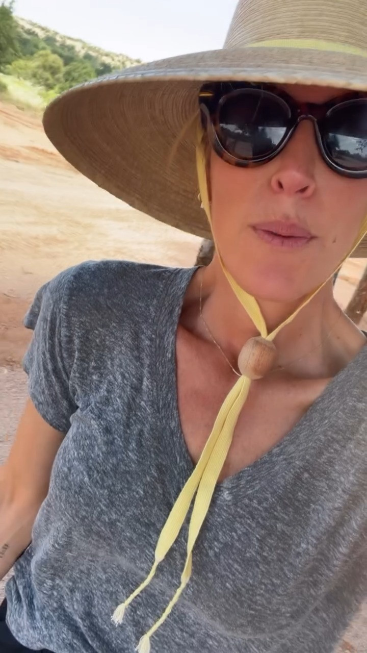 I've been getting so many questions about my sun hat that I am sharing here! 💛 Also, sharing my favorite tee that is a staple in my closet.

Sun hat
Summer hat
Outdoor hat
Capsule wardrobe
Summer outfit
Active outfit 

 #LTKgrwm #LTKootd #LTKSeasonal