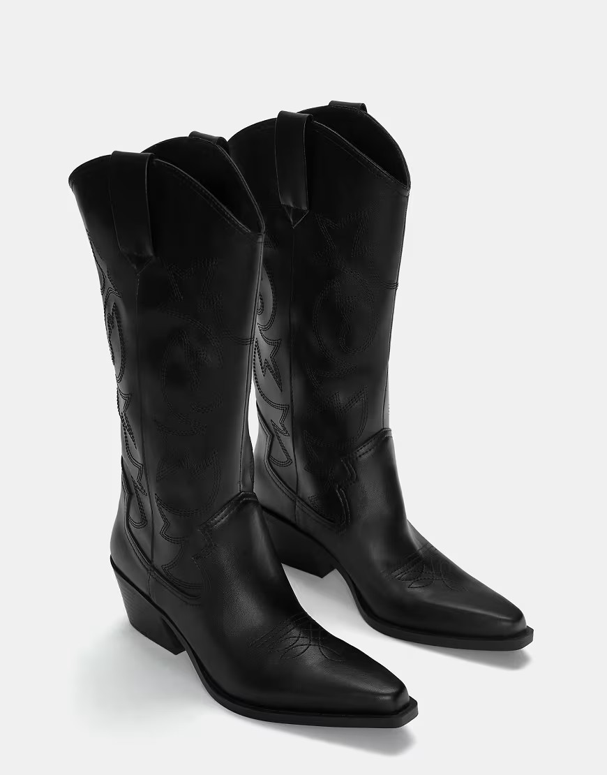 Pull&Bear – Cowboystiefel in Schwarz | ASOS (Global)