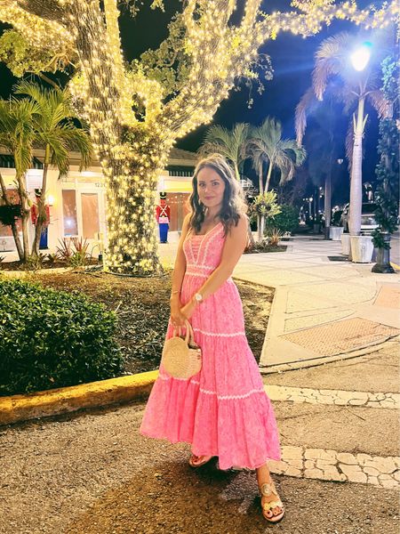 Dinner out in Naples called for a fun pink dress! 💖 

#LTKstyletip #LTKtravel