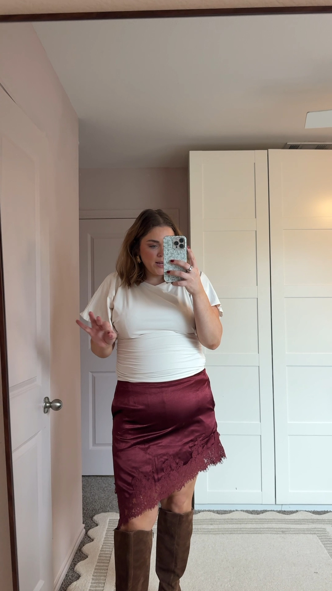 Fall outfit idea amazon skirt wearing large but need xl.

#LTKSaleAlert #LTKMidsize #LTKootd
