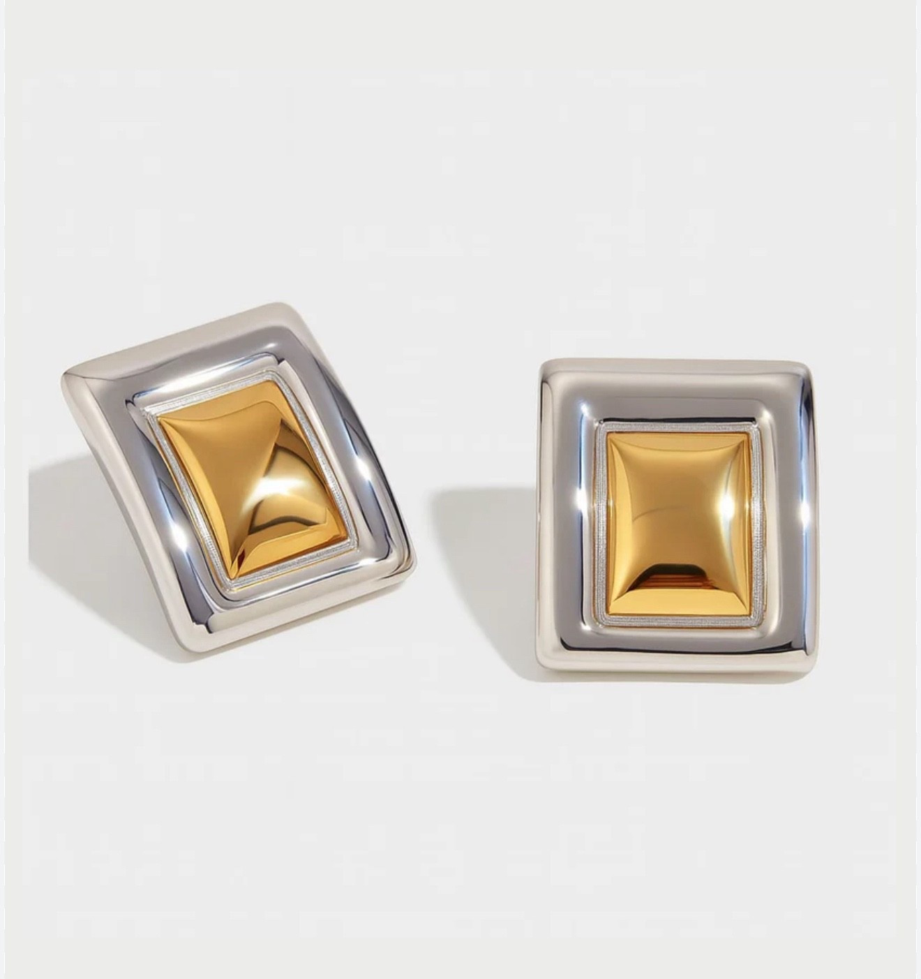 Everyday mix metal earrings 

#LTKBeauty #LTKStyleTip #LTKOver40