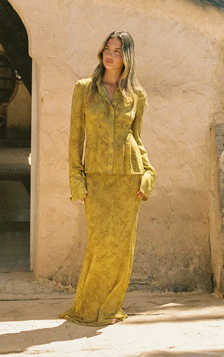 Chartreuse Abstract Print Chiffon Fishtail Maxi Skirt | PrettyLittleThing UK