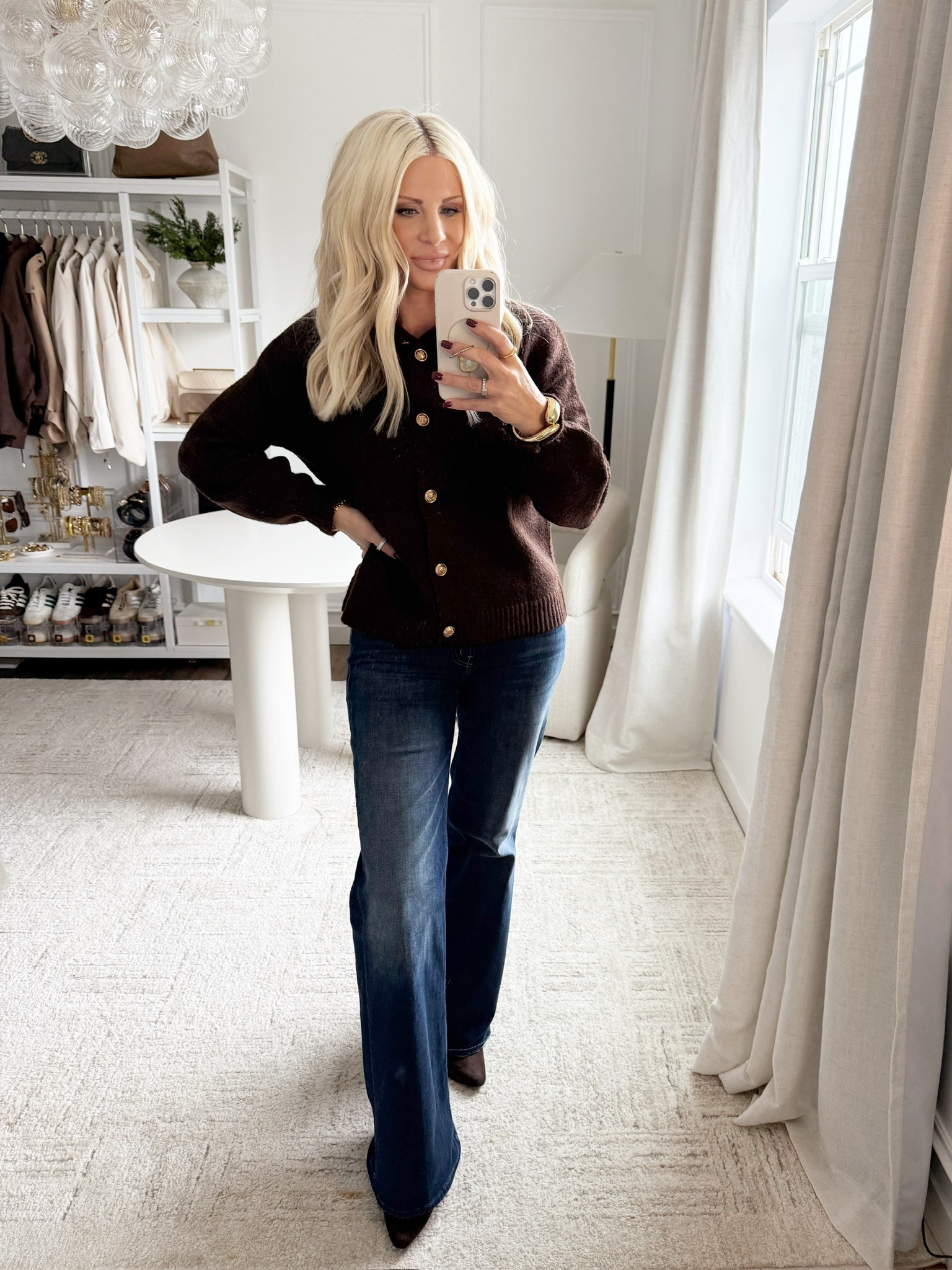 ✨TIMELESS RUFFLE CARDIGAN · FEMININE & LUXE✨ This cardigan is the perfect mix of cozy and polished — soft fabric, gold button details, and a subtle ruffle trim that adds just the right amount of charm. I first wore it with satin shorts for a dressy look, but it’s just as beautiful styled with denim or trousers. The dark brown shade is rich and elegant, and I love it so much I grabbed it in three colors. A true closet favorite for the season.

#TheHillaryStyle #Amazon #AmazonFashion #AmazonFinds #AffordableLuxury #DesignerInspiredStyle #ChicOnABudget #CozyChic #FallStyle #WinterStyle #EffortlessFashion #EverydayElegance #TimelessWardrobe #ModernClassic #HighEndStyleOnABudget 

 #LTKSeasonal #LTKOver40 #LTKStyleTip