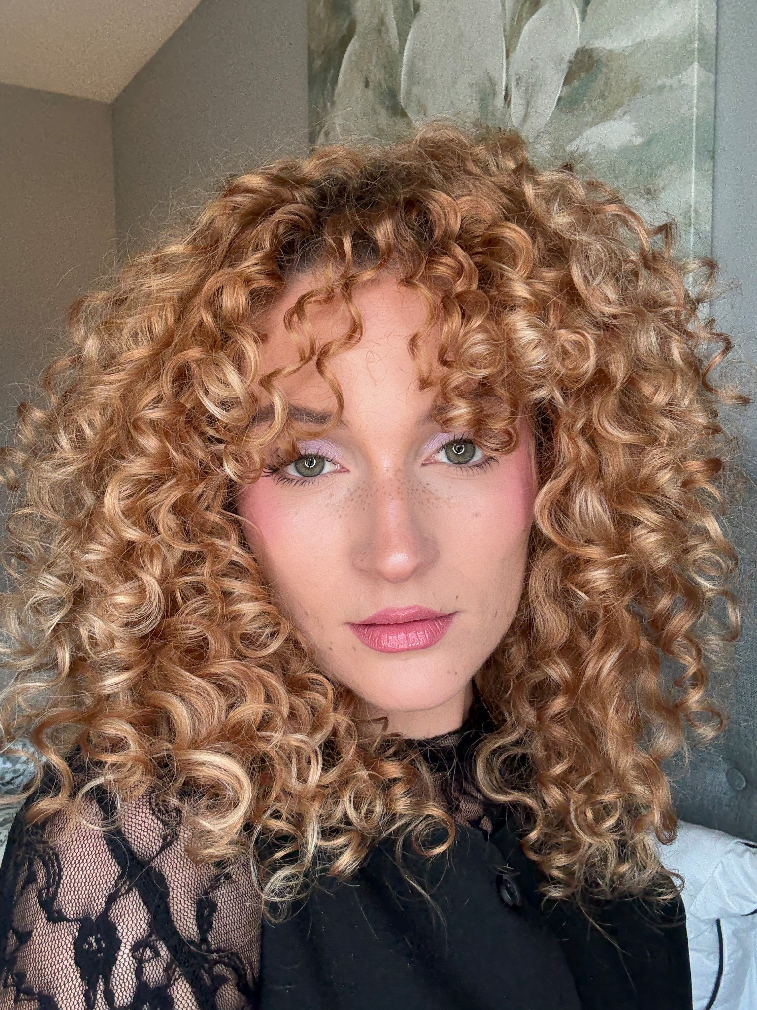 Holiday makeup 🎄🎅🏼🫶🏻

#LTKgrwm #LTKHoliday #LTKBeauty