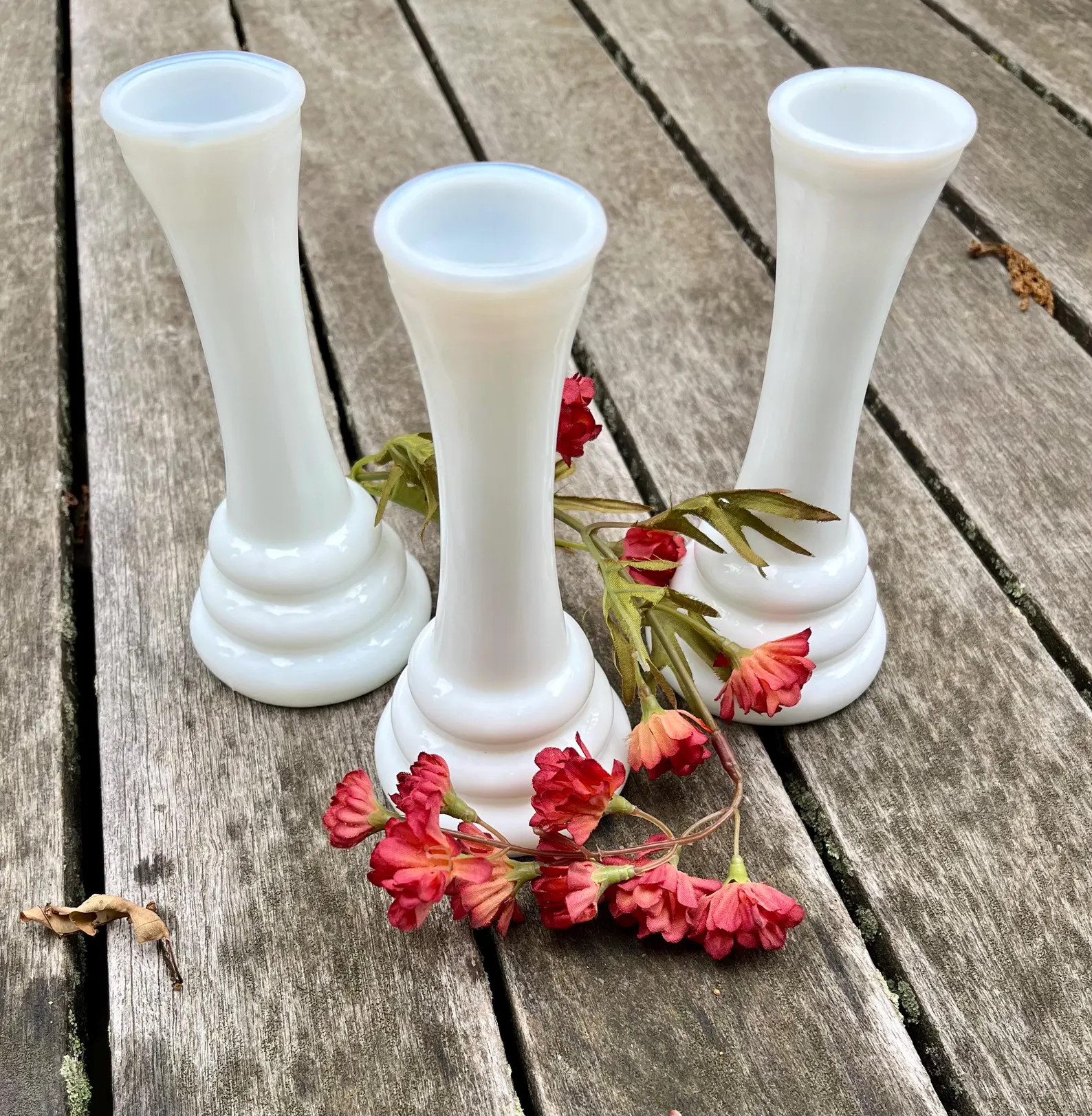Vintage Milk Glass Bud Vases - Beehive Design, Retro Set of 3 | Etsy (US)