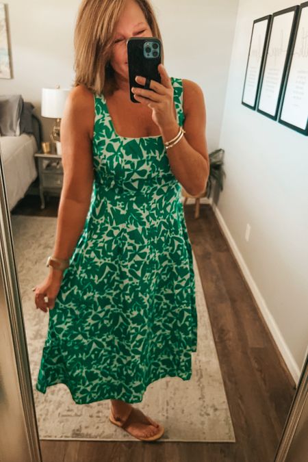 Here’s another cute summer dress by Free Assembly from Walmart. This comes in more colors, fits tts, perfect for any occasion, dress it up or down! 

#walmartpartner #walmartfashion @walmartfashion @walmart #walmart dresses, over 40 fashion, summer outfit, casual workwear, sun dresses

#LTKxWalmart #LTKStyleTip #LTKFindsUnder50