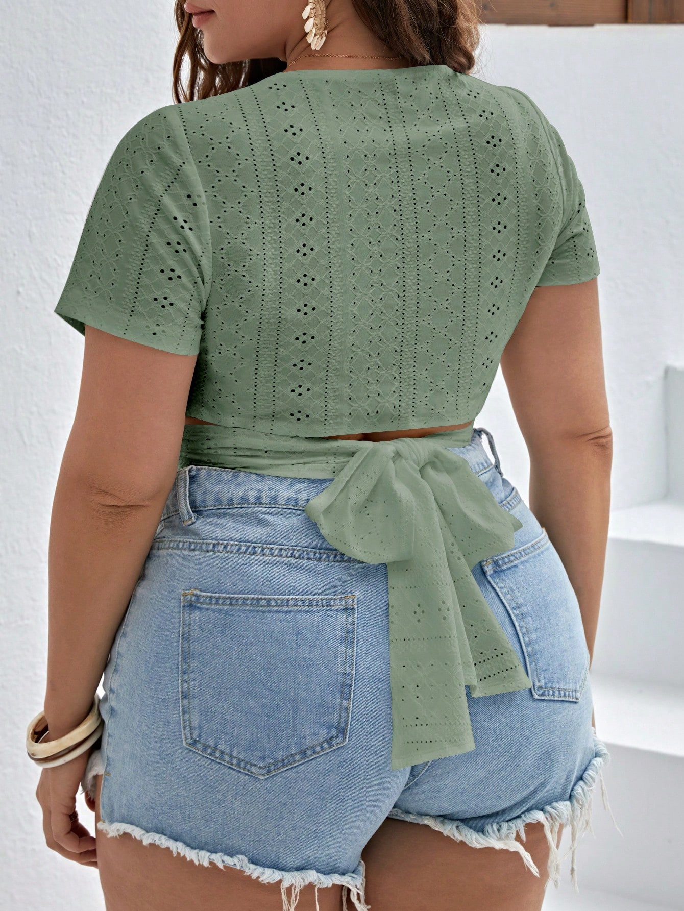 SHEIN VCAY Plus Eyelet Embroidery Tie Back Crop Tee | SHEIN