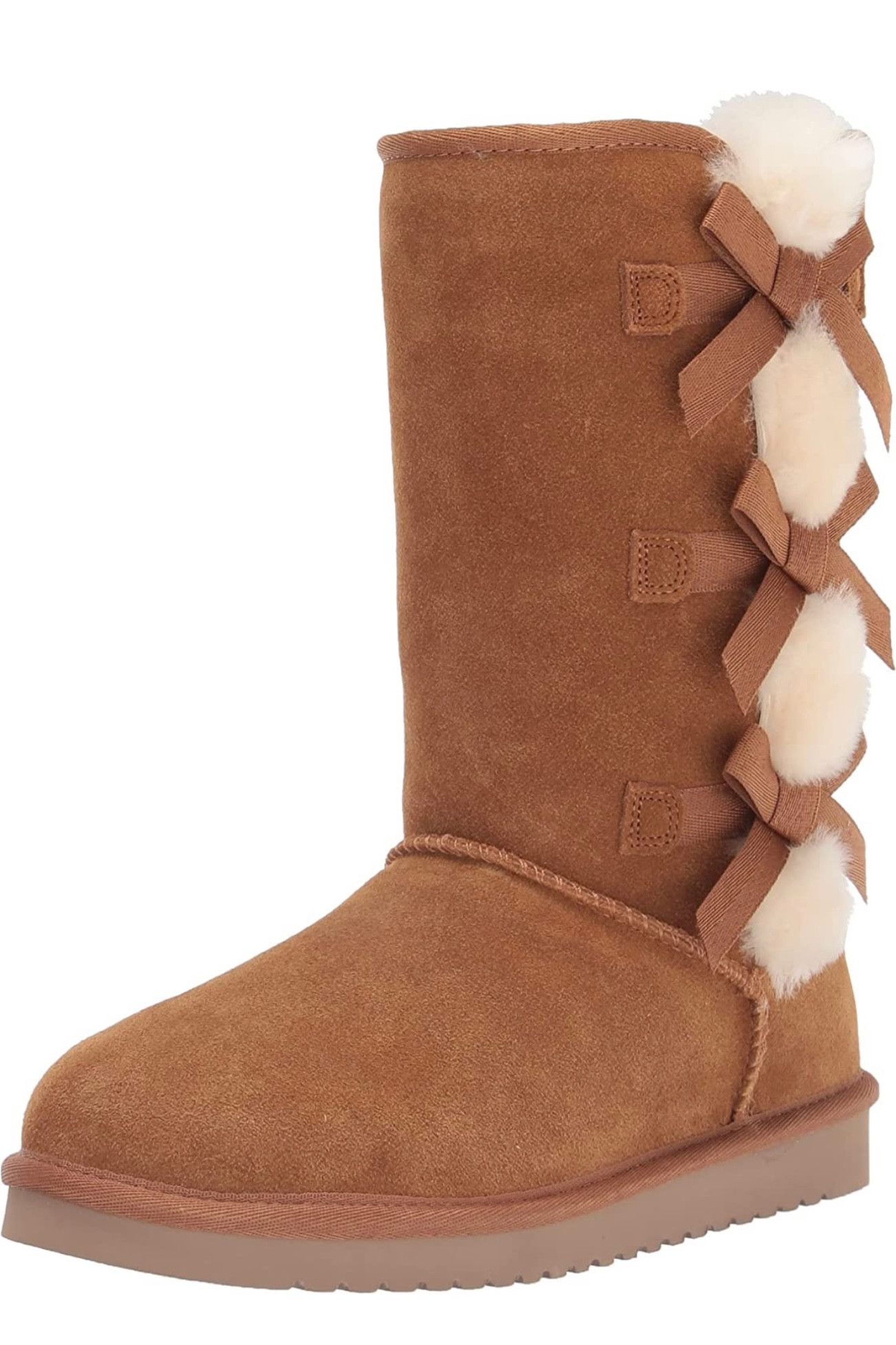 Loving the new line by Uggs (comes in a few colors) 

#LTKGiftGuide #LTKshoecrush #LTKstyletip