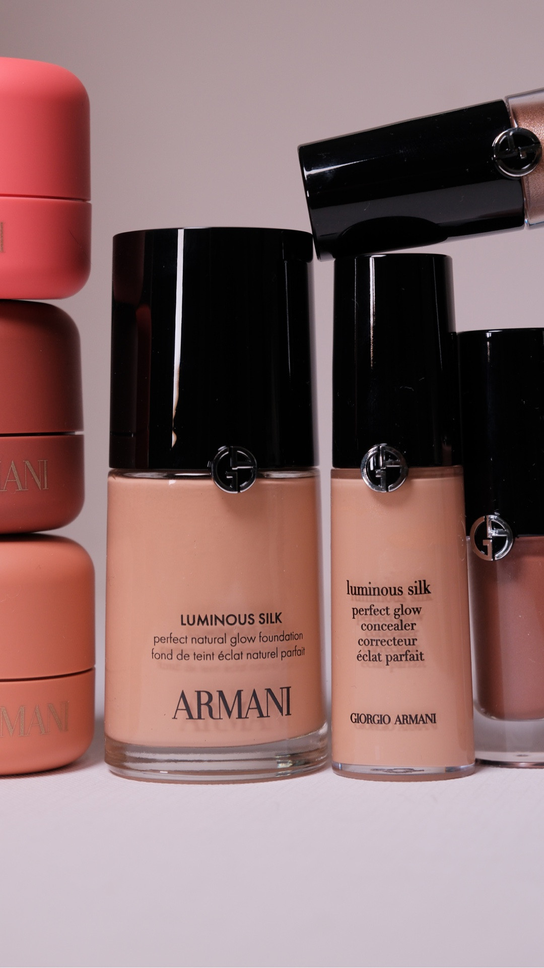 A little @Armanibeauty glow, from getting ready to an afternoon at @Sephora in Williamsburg.
My look started with a few of my Armani Beauty favorites. Luminous Silk Foundation + Concealer (shades 5.75) are my go-to pairing for creating a radiant, skin-like complexion with coverage that still looks like skin. I added Dolci Blush for the prettiest flush of color and Eye Tint for an effortless finishing touch.
And can we talk about Dolci Blush? The cream-to-powder formula melts into the skin for a soft-matte flush, and after getting to swatch it again in store, I can officially say it’s become a personal favorite.
I loved spending the afternoon experiencing Armani Beauty at Sephora and playing with the products in person. There’s something about makeup that enhances what’s already there rather than covering it up.
What’s your Armani Beauty must-have—or what have you been wanting to try? #armanimakeup #armanibeautypartner

#LTKBeauty #LTKOver40 #LTKdayinmylife