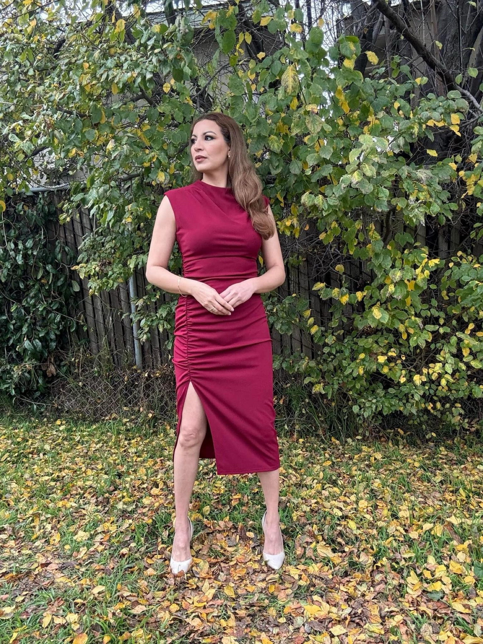 IHOT 2024 Vestido midi para mujer, con cuello alto falso, abertura lateral, fruncido, entallado, para cóctel, fiesta, boda, invitada.
Size.M
Muy cómodo y su tela estira 

IHOT 2024 Women's midi dress, with fake high collar, side slit, gathered, fitted, for cocktail, party, wedding, guest.
Size:M


#LTKover40 #LTKwedding #LTKparties