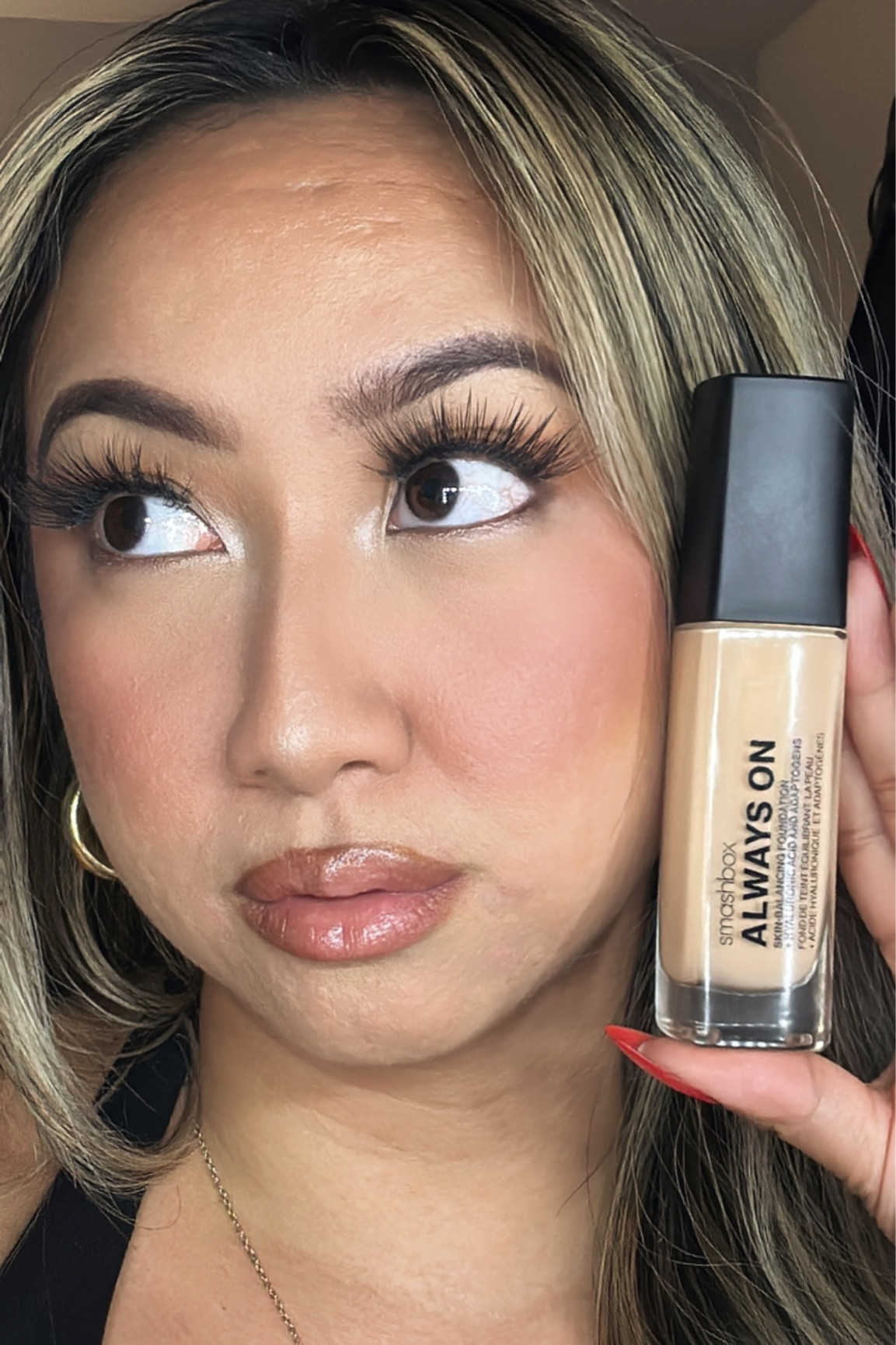 New foundation from SMASHBOX cosmetics is my new favorite 🤩 16 hr wear, natural radiant finish with med-full coverage? COUNT ME IN.

#LTKbeauty #LTKFind #LTKsalealert