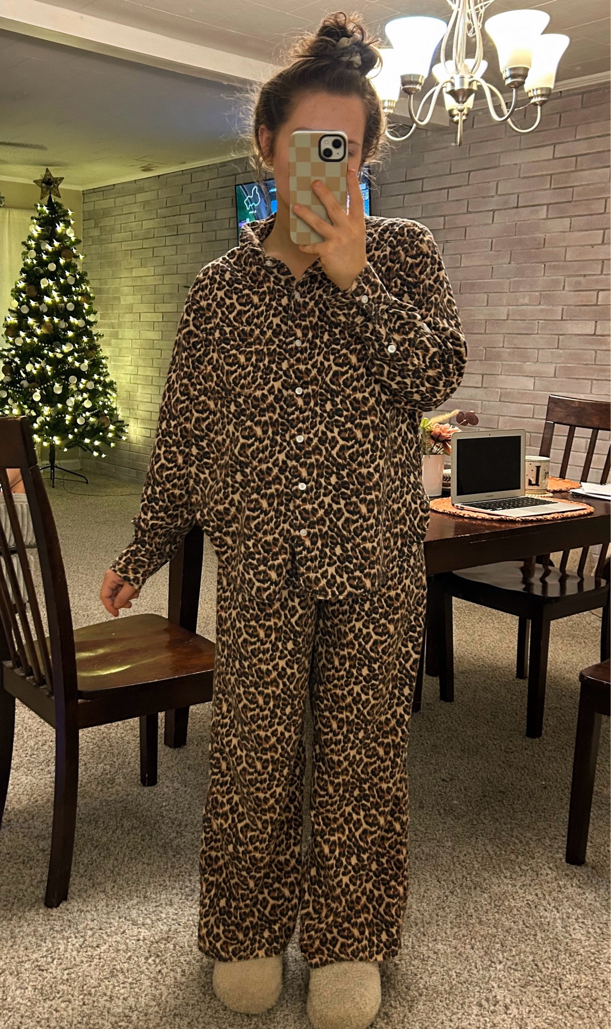 current fav jammie’s!!! would be a super cute present for the girlies in your life 🐆🤎✨

#LTKFindsUnder100 #LTKHoliday #LTKCyberWeek