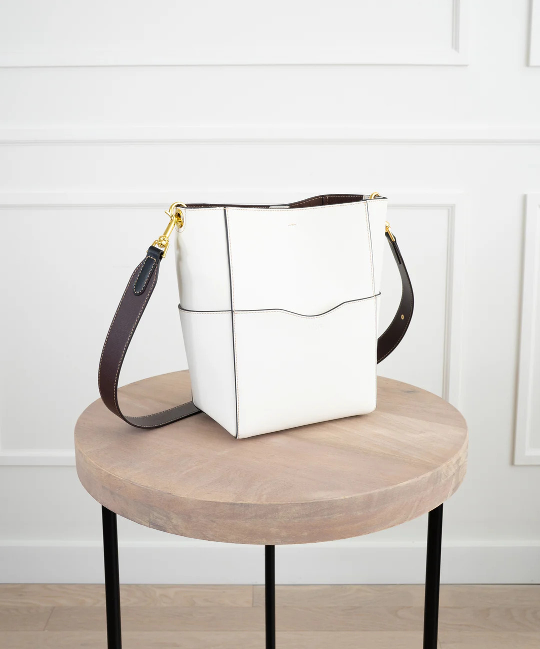 Jordan Bucket Bag | AALLYN