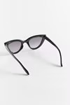 Lorelai Cat-Eye Sunglasses | Urban Outfitters (US and RoW)
