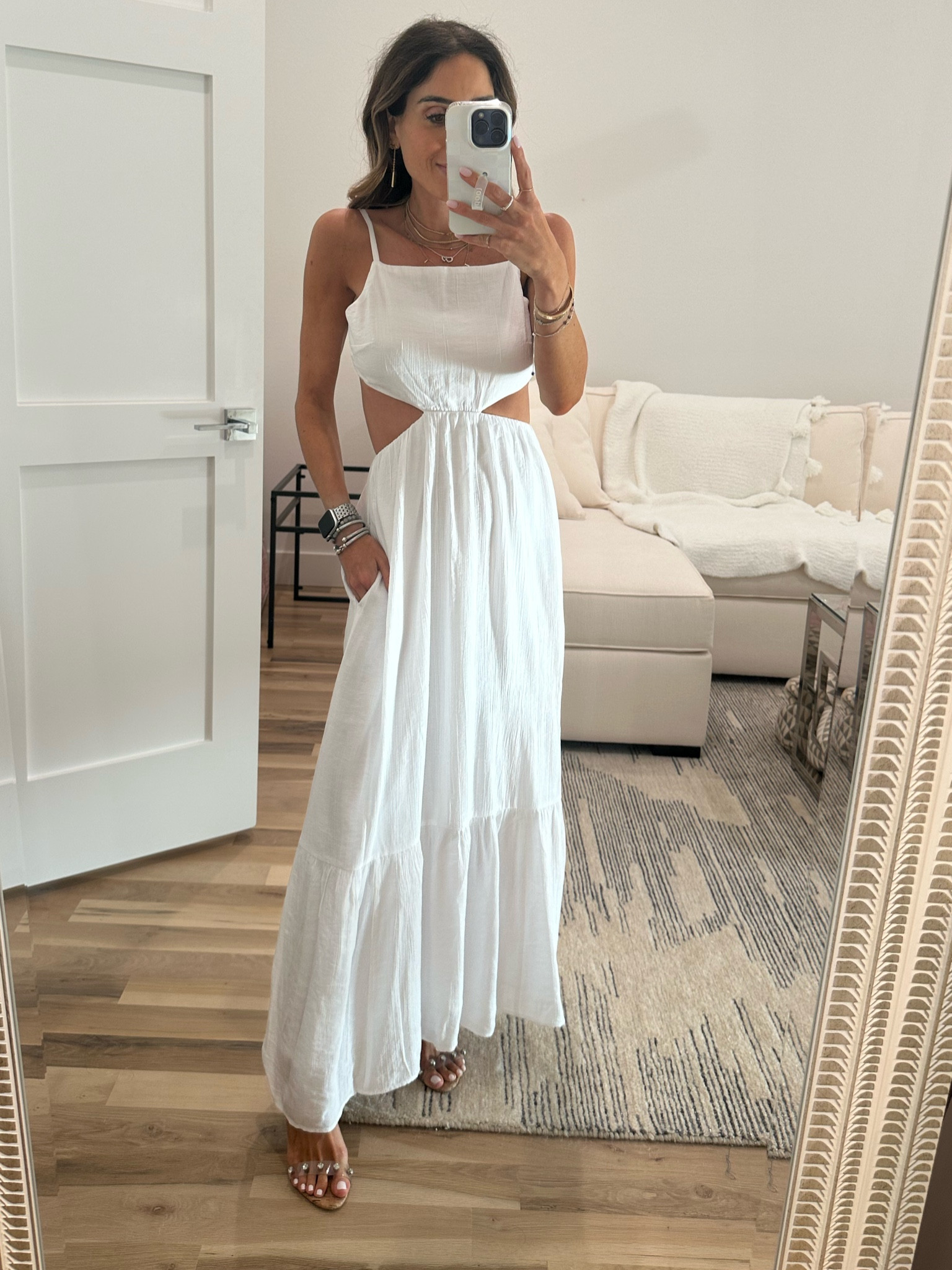 White cutout maxi dress on sale wearing xxs petite 

#LTKFindsUnder50 #LTKxAF #LTKFindsUnder100