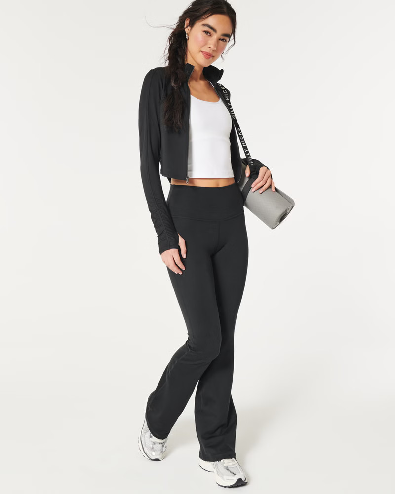 Gilly Hicks Active Recharge Crop Zip-Up Jacket | Hollister (UK)