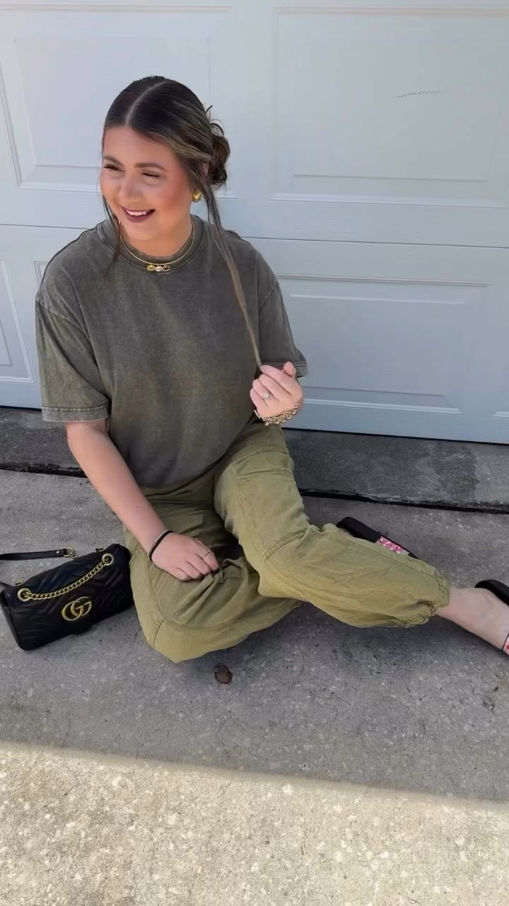 I love September🍂🍏🍁had to check out all the new autumnal goodies at Trader Joe’s🎃🥫, then figured I should pop in Homesense, and threw Marshall’s in there too for good measure🛒 


Fall errands / fall vibes / fall fashion / fall look / fall style / early fall / fall transition outfit / comfy outfit / comfy look / Gucci bag / Gucci flip flops / Gucci sandals / pendant necklace / charm necklace / monochromatic look / army green / oversized shirt / statement earrings

#LTKdayinmylife #LTKvlog #LTKSeasonal