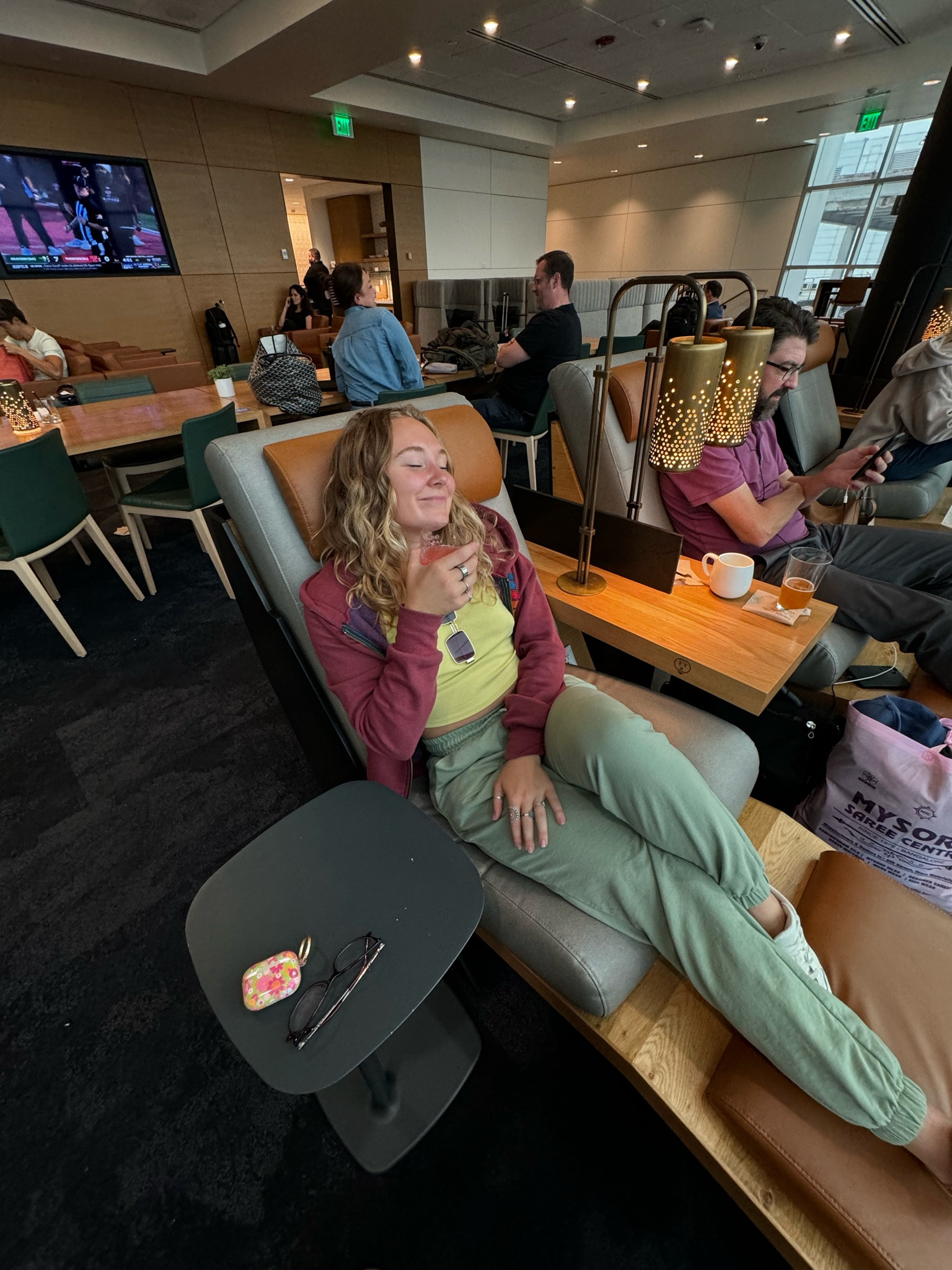 Just another airport fit!#ltktravel
