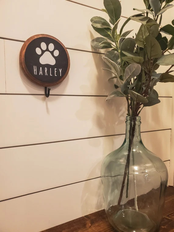 Custom Leash Holder | Farmhouse Decor | Custom Pet Gifts | Leash | Entryway Decor | Paw Print | D... | Etsy (US)