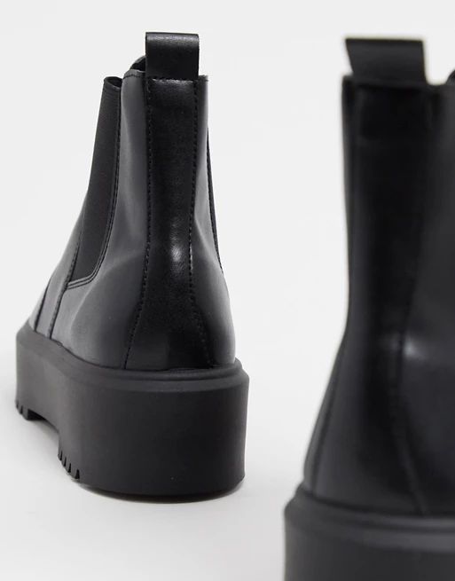 ASOS DESIGN Aberdeen chunky chelsea boots in black | ASOS (Global)