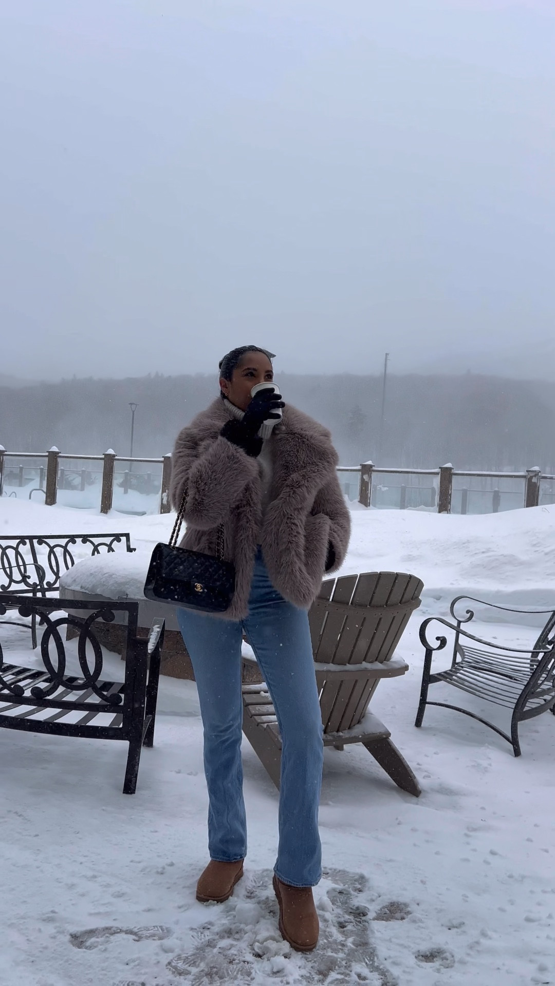 Faux fur winter coat with a casual outfit! 

#LTKstyletip #LTKfindsunder50 #LTKfindsunder100