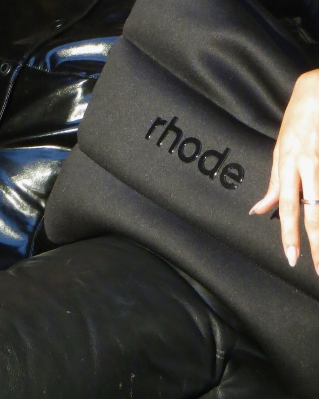 Rhode Birthday Edit 2025 drops tomorrow at 9AM PST! 🖤
From the oversized black Bubble Bag (yes, it fits a 16” laptop) to the scented Peptide Lip Tints and new MagSafe Lip Case—this collection is everything I love about Rhode: high-performance, functional, and effortlessly chic.

#LTKHoliday #LTKGiftGuide #LTKBeauty