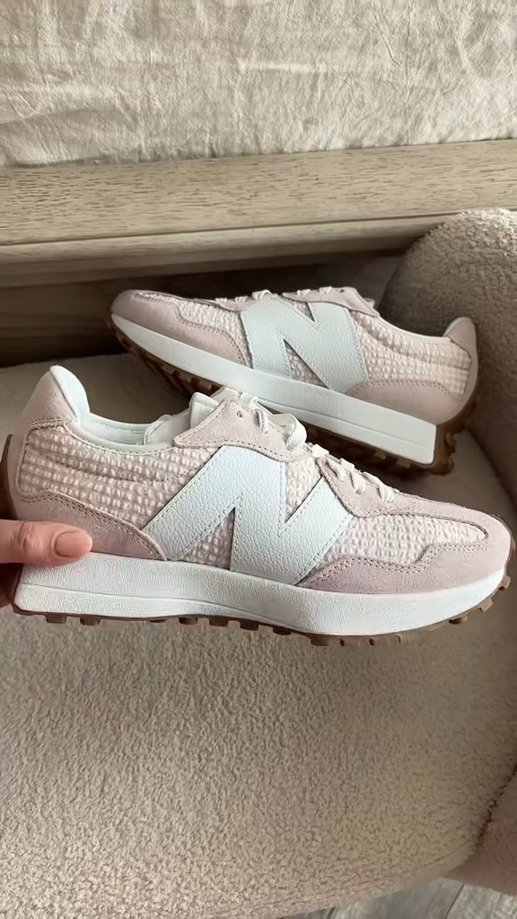 Gingham new balance sneakers 🩷✨



#LTKmomlife #LTKMothersDay #LTKSeasonal