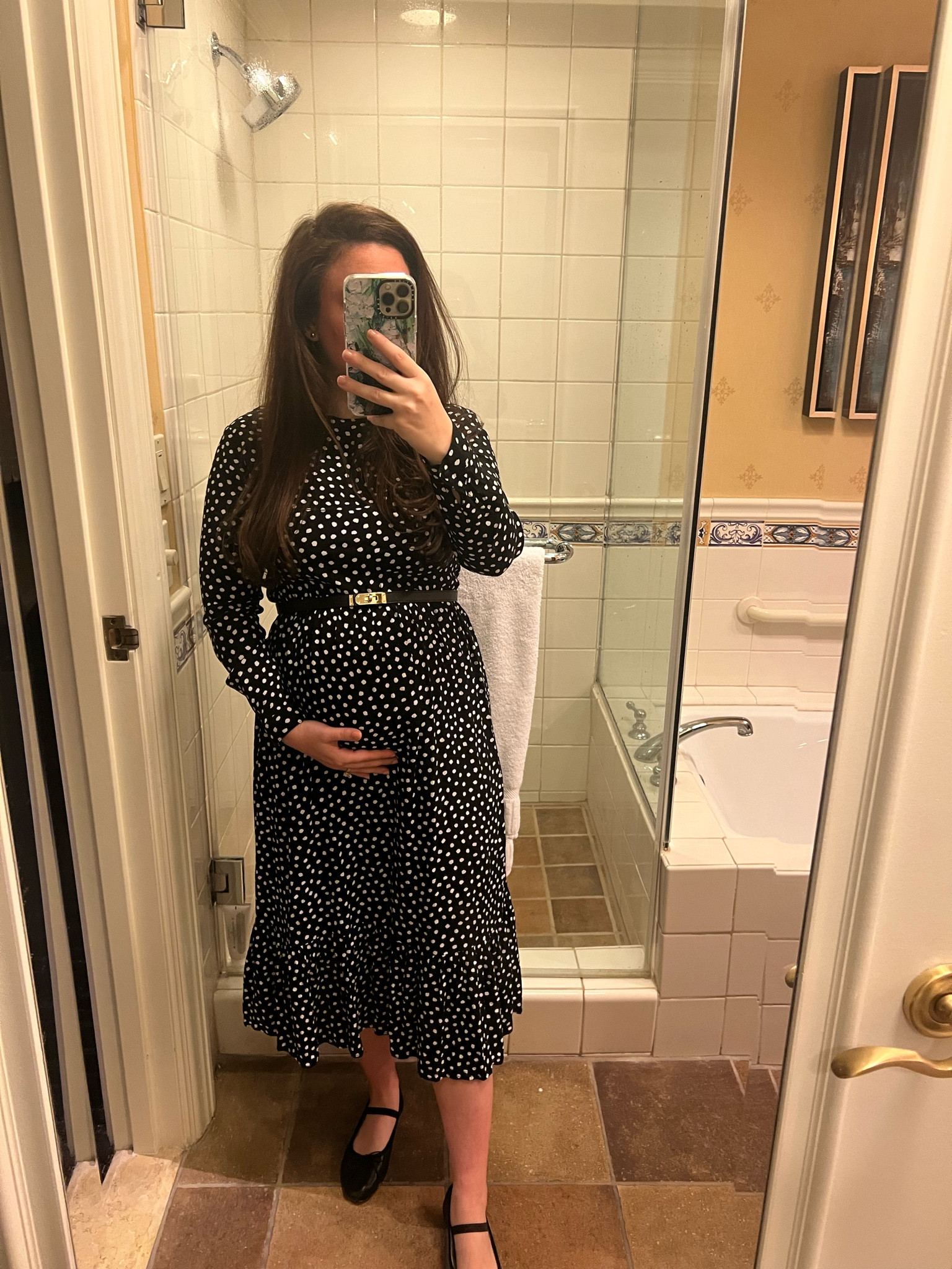 Maternity work outfit 2 🩷

#maternityfashion #workoutfits #officefashion #loefflerrandall #hermesdupe #amazonfashion