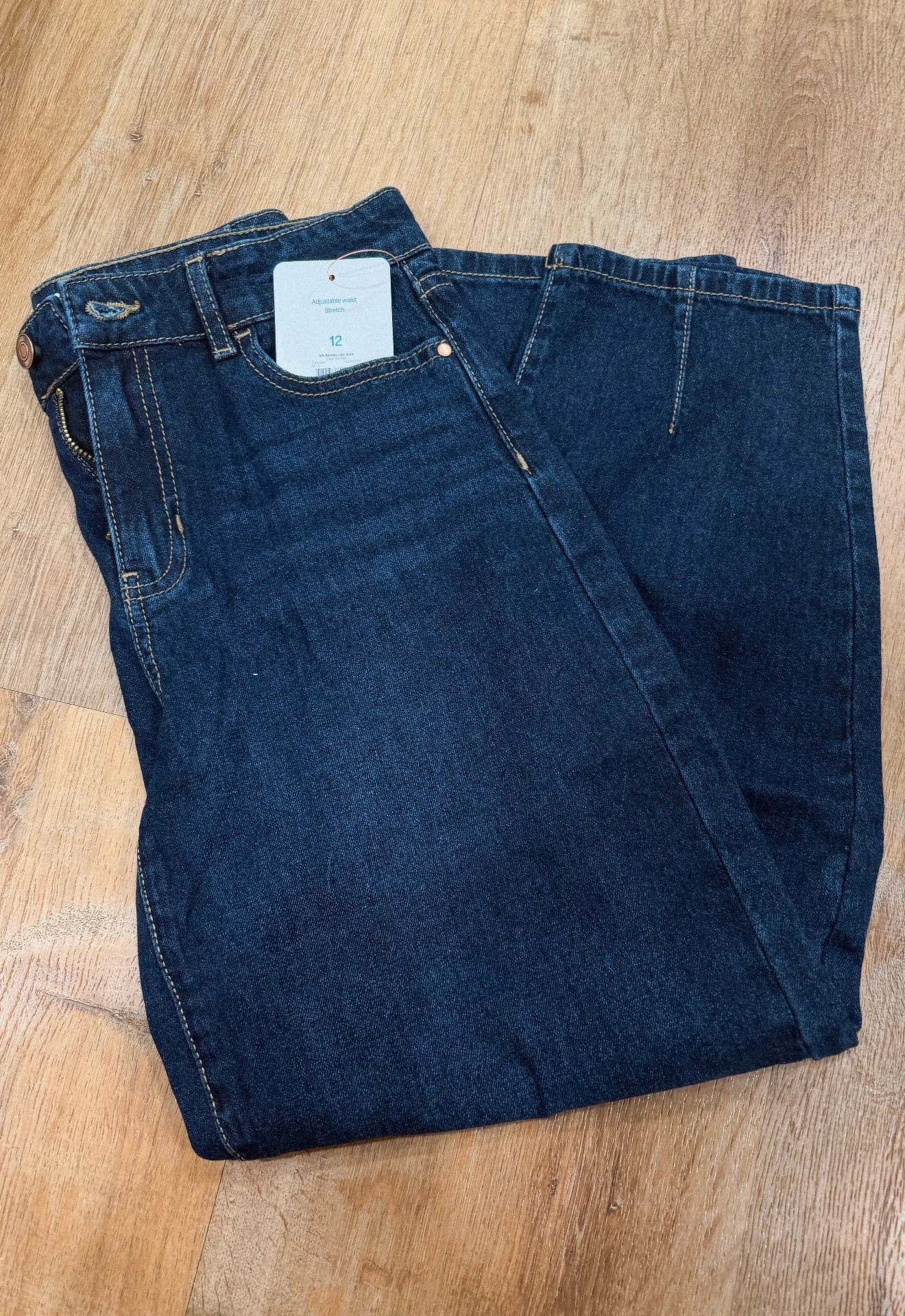 barrel jeans! size 12 in girls but can fit a women’s size 0/2. great length for petite girls! 

petite jeans, barrel jeans, girls jeans, walmart, walmart finds, walmart style, denim, fall, fall style, fall fashion

#LTKootd #LTKSeasonal #LTKPetite
