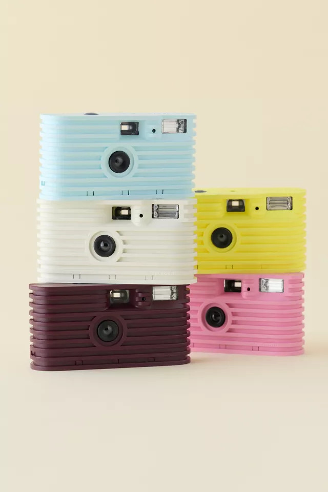 Fotofoto The Zero Waste Recycled Disposable 35mm Film Camera in Aspen at Urban Outfitters | Urban Outfitters (US and RoW)