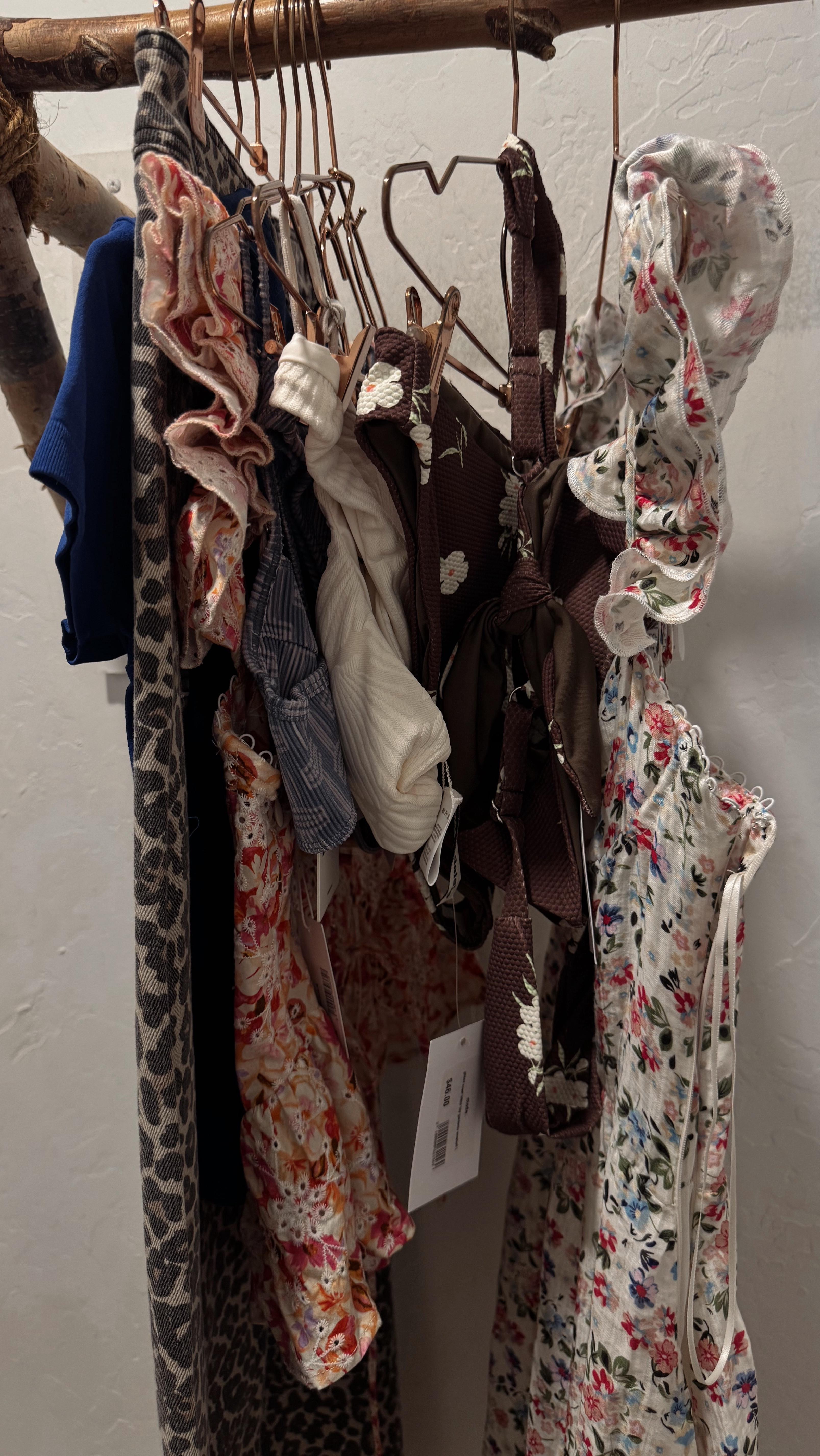 mode try on haul 💕🤭

here’s everything I snagged during the midtown walkabout! wearing mediums in everything except the suits. they run a little on the smaller side so make sure to size up. 

#LTKSwim #LTKSeasonal #LTKStyleTip