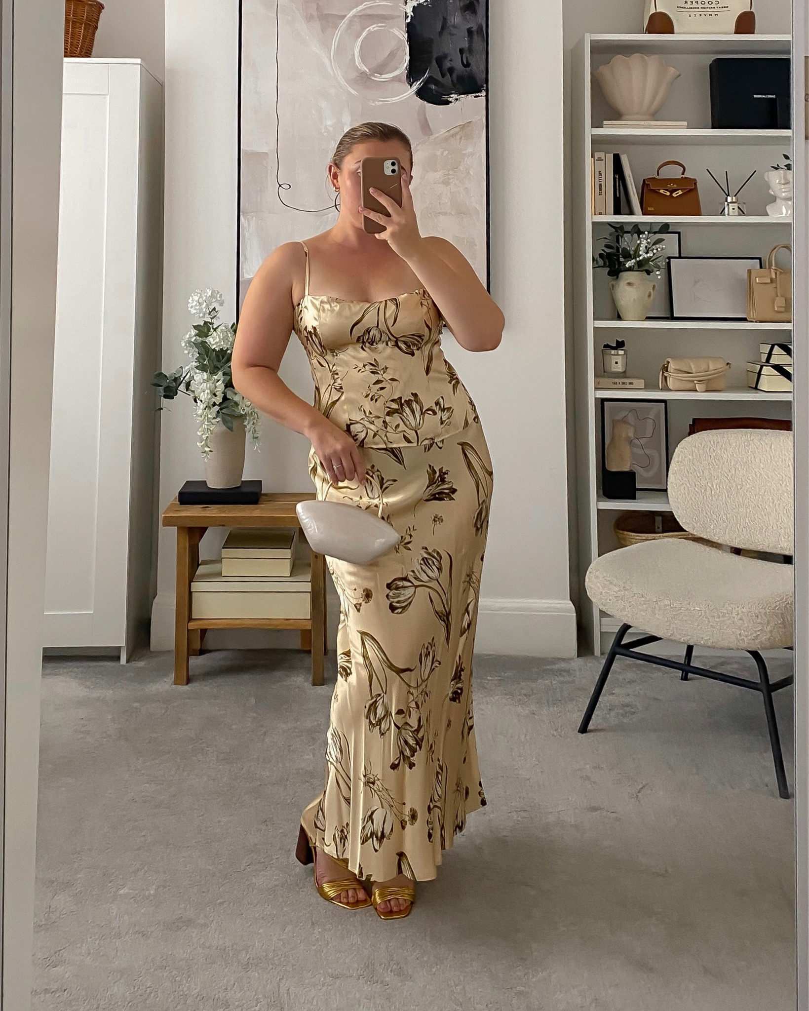 Ways to wear a silk skirt 