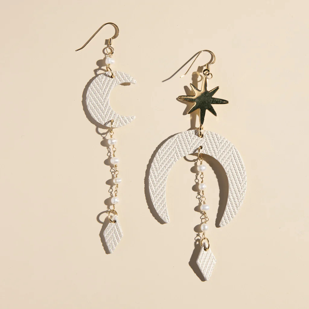 Soft Pearl Astra | Nickel and Suede