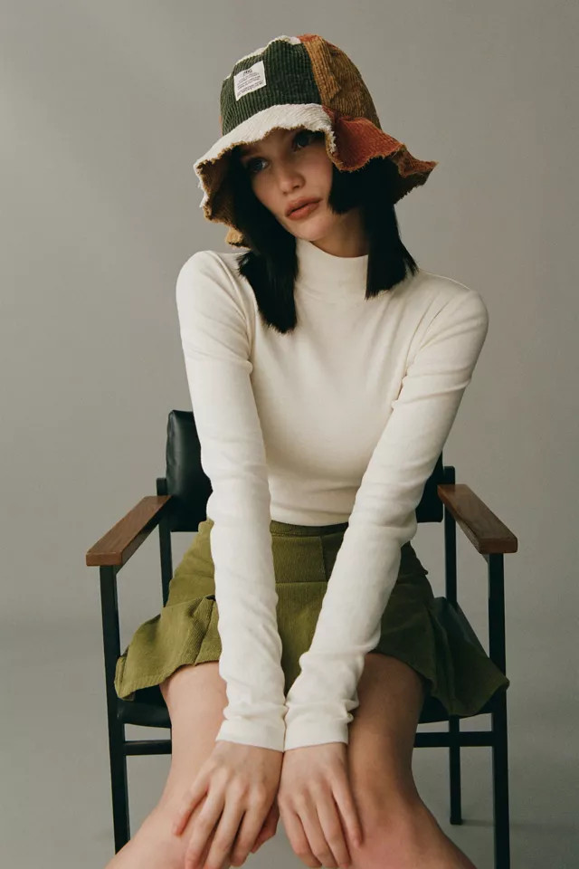 BDG Farren Turtleneck Sweater | Urban Outfitters (US and RoW)