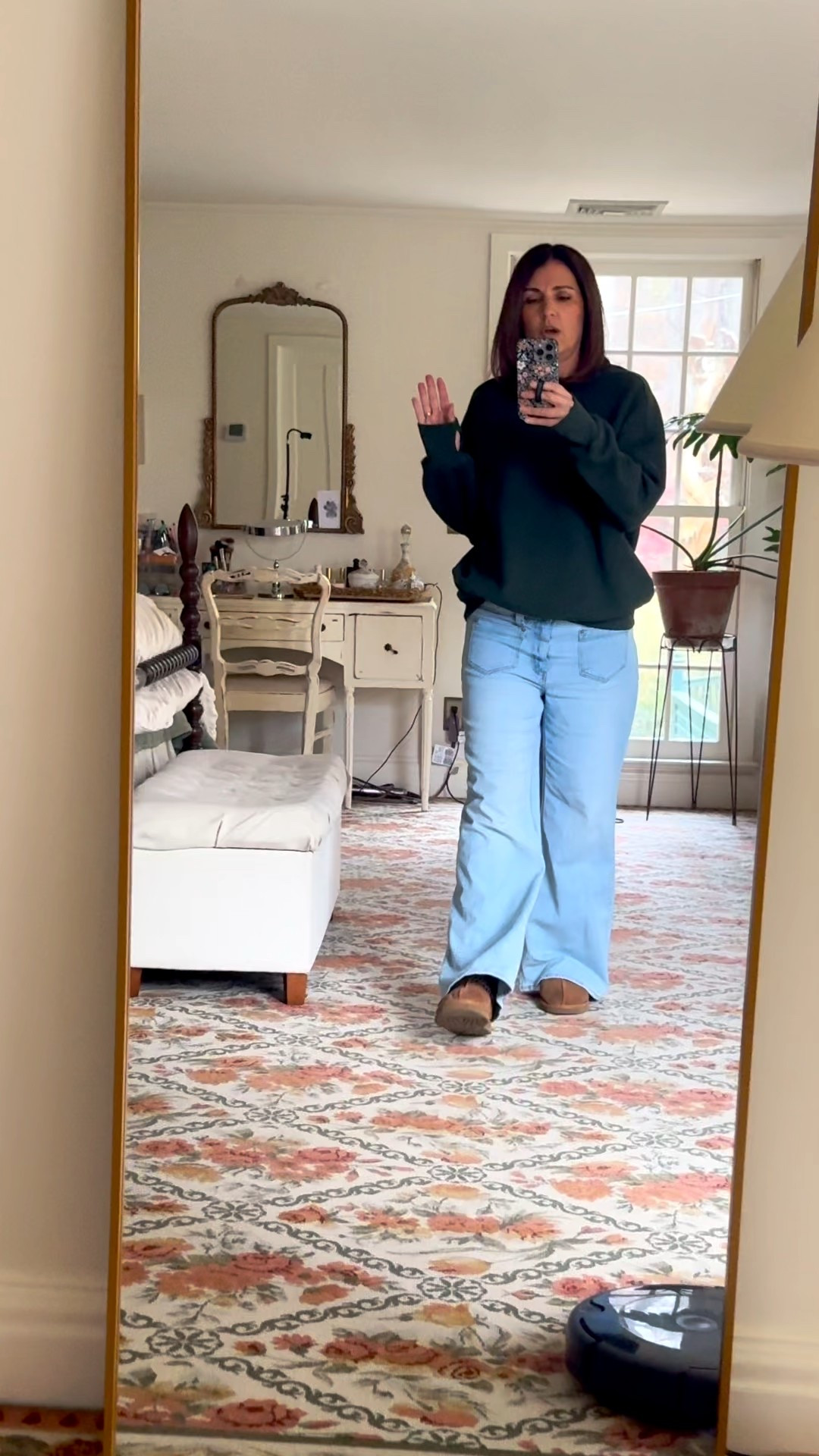 Seriously cozy sweatshirt that is perfect for kicking around or running errands. And it even has thumb holes!!!!! Fits true to size and this deep forest green is everything! 

#LTKSaleAlert #LTKOver40 #LTKmomlife