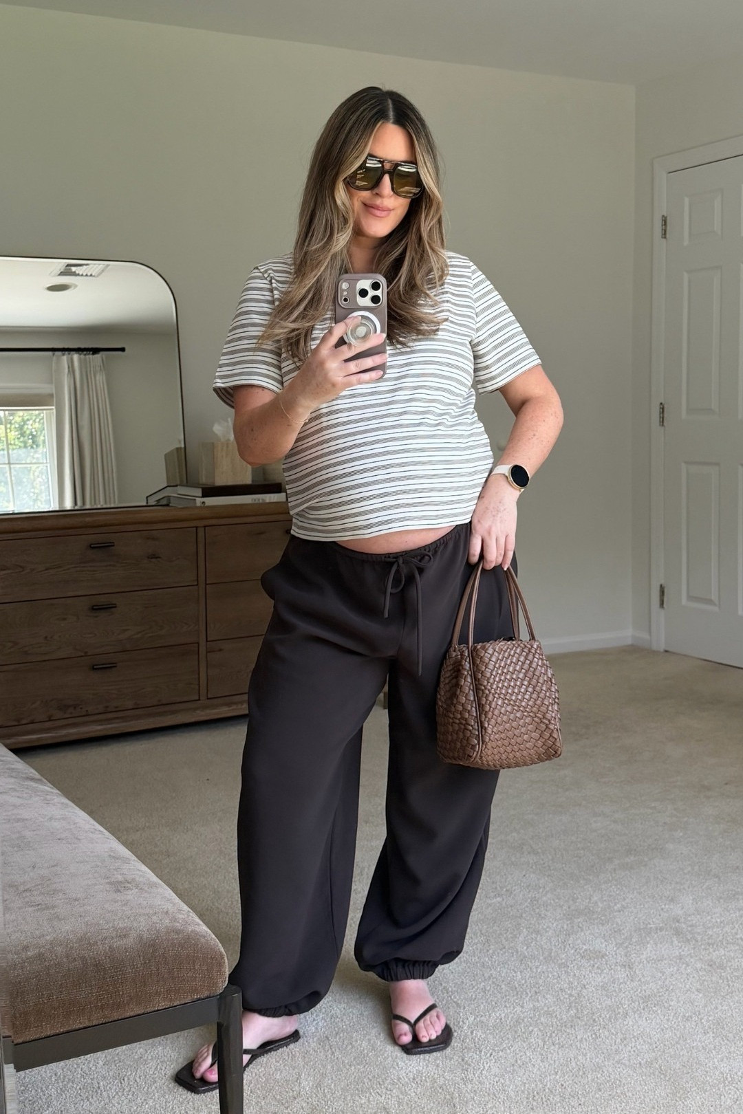 Aritzia fall outfit idea / size L in tee, L in pants (sized up 1 for pregnancy) 🍂 aritzia style, simple outfit idea, fall outfits, bump outfits, pregnancy style, fall transition outfit

#LTKootd #LTKSeasonal #LTKBump