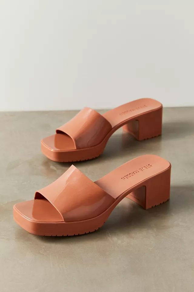 Steve Madden Harlin Heeled Mule Sandal | Urban Outfitters (US and RoW)