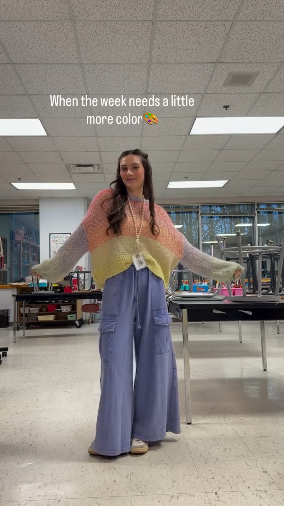 Happy Friday!! Saving this outfit for when we talk about color theory🎨 Outfit is on my LTK but the sweater is thrifted👩‍🏫
•
•
•
#teacher #middleschoolteacher #genzteacher #teacheroutfit #middleschoolart #ootd #artteacheroutfit