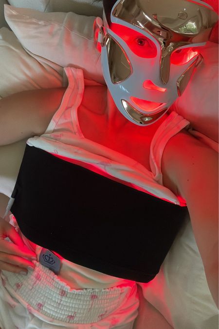WELLNESS \ nighttime routine: red light face mask, red light wrap for healing and recovery + castor oil liver pack to help support detox💁🏻‍♀️ anddddd flamingo loungewear🦩🦩

Skincare 
Amazon 
Health 

#LTKBeauty #LTKFindsUnder100