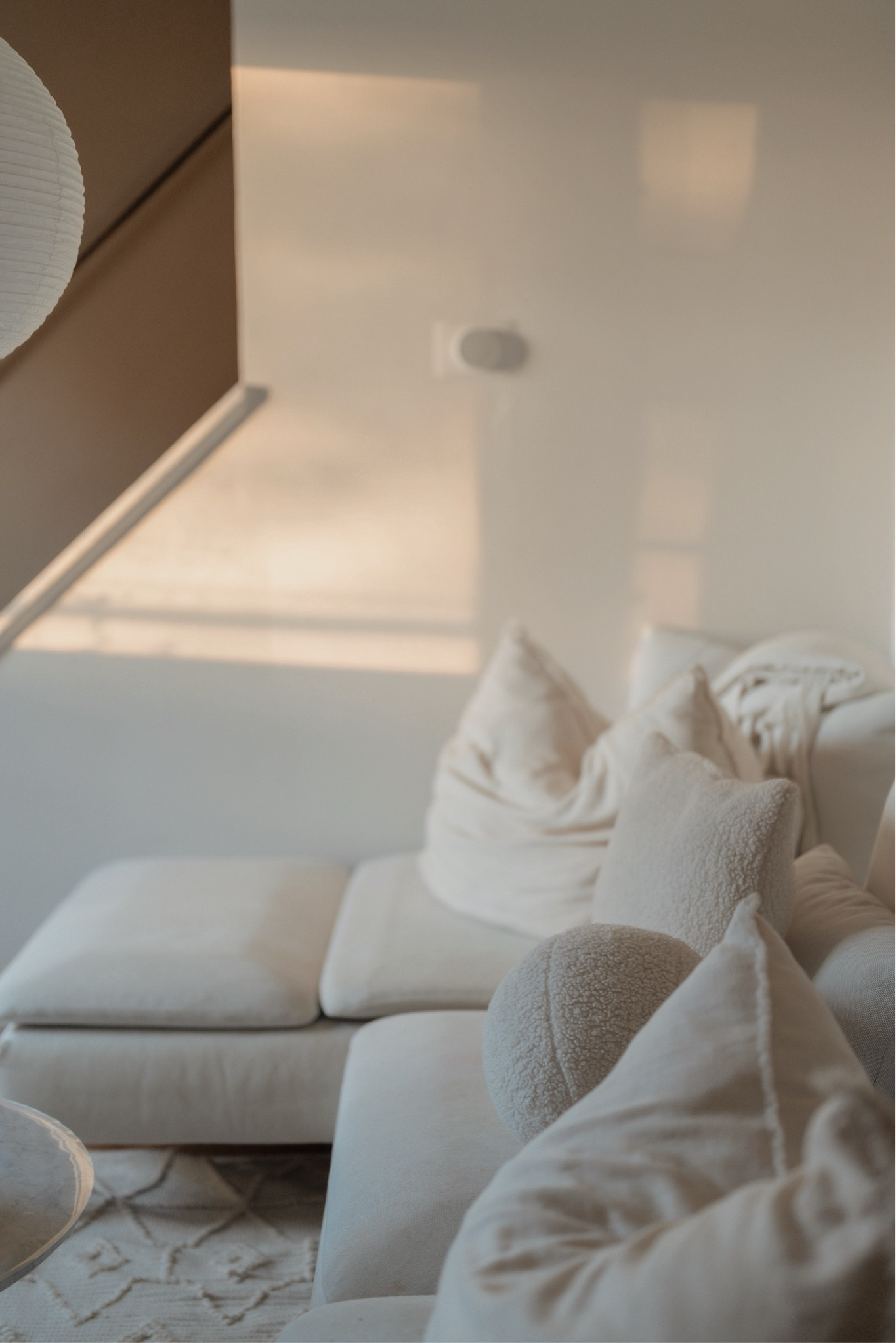 Styling the beige king Casa Luna pillows on the couch ☁️
—
couch, white couch, living room interior, living room home decor, home decor, home styling, pillows, throw pillows, target finds, neutral home decor 

#LTKHome #LTKFindsUnder100