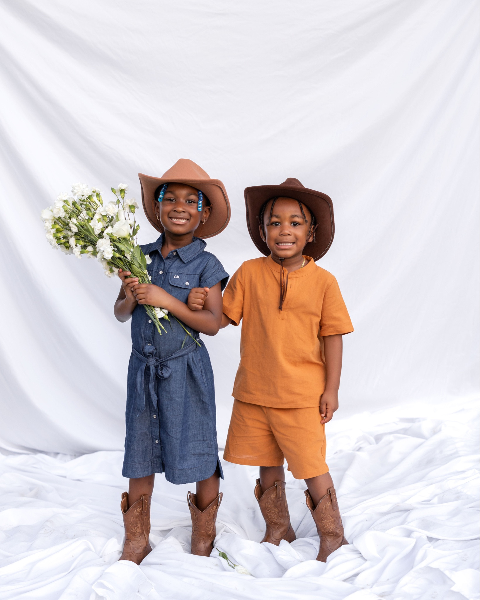 Beyonce said the theme is cowboy, so the theme is cowboy 🤎💙

#LTKKids #LTKFamily #LTKFindsUnder50